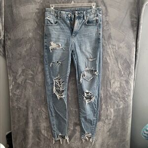 American Eagle Outfitters Light Blue Distressed Skinny Jeans